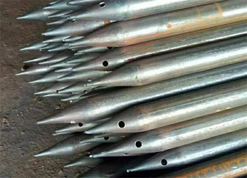 西林隧道钢花管现货